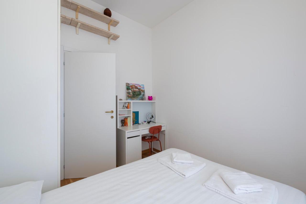 Luxury Flat Between Navigli And Duomo - Sambuco Milan Extérieur photo